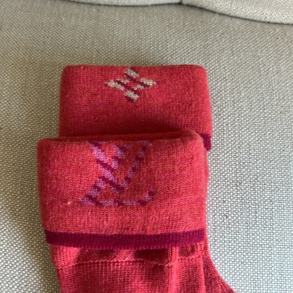 Louis Vuitton Wool Monogram Pop Gloves Red - Picture 4 of 7
